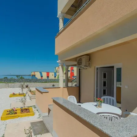 Ujakovic Apartment Privlaka (Zadar)