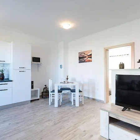 Ujakovic Apartment